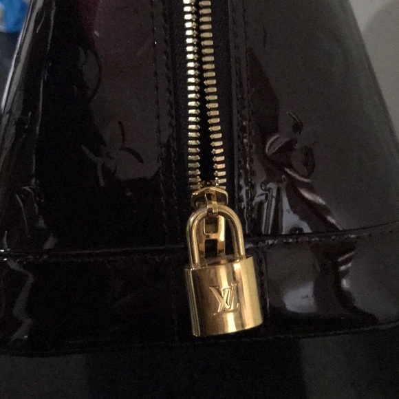 Louis Vuitton Alma mm - Picture 2 of 8